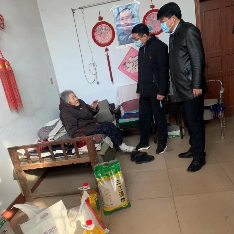 高邑县 | 替烈士回家看看